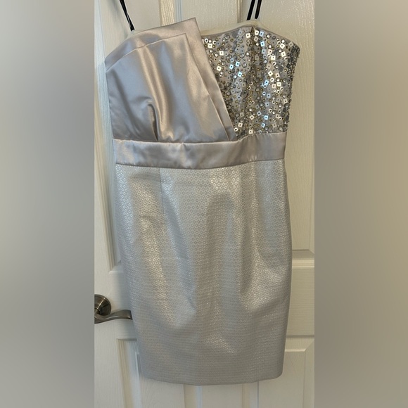 Laundry by Shelli Segal Strapless Holiday Formal Bridal cocktail dress - Picture 2 of 5